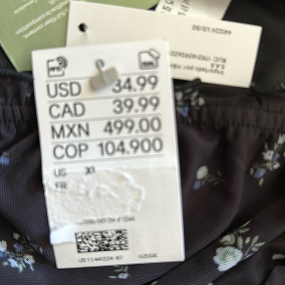 H & M BLACK FLORAL DRESS - Picture 5 of 5